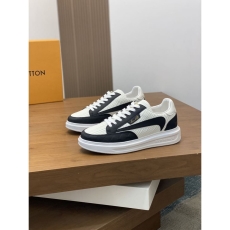 Louis Vuitton Low Shoes